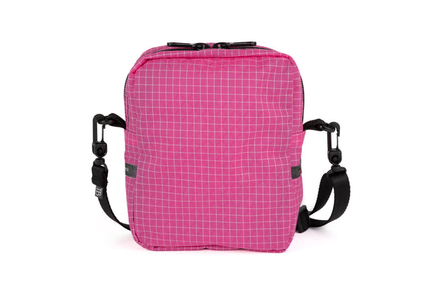 An Everyday Cubelet in Cerise Halcyon (pink with a white grid).
